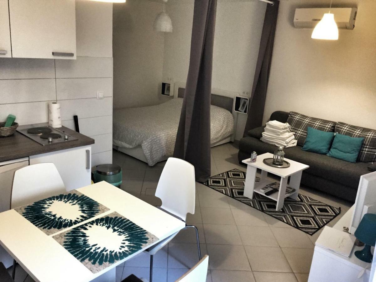 Apartment Estera イェルサ エクステリア 写真